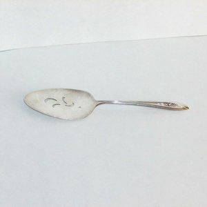 1950's Vintage Silvery Tulip Silver Plate Pie Cake Server Lifter Cottagecore